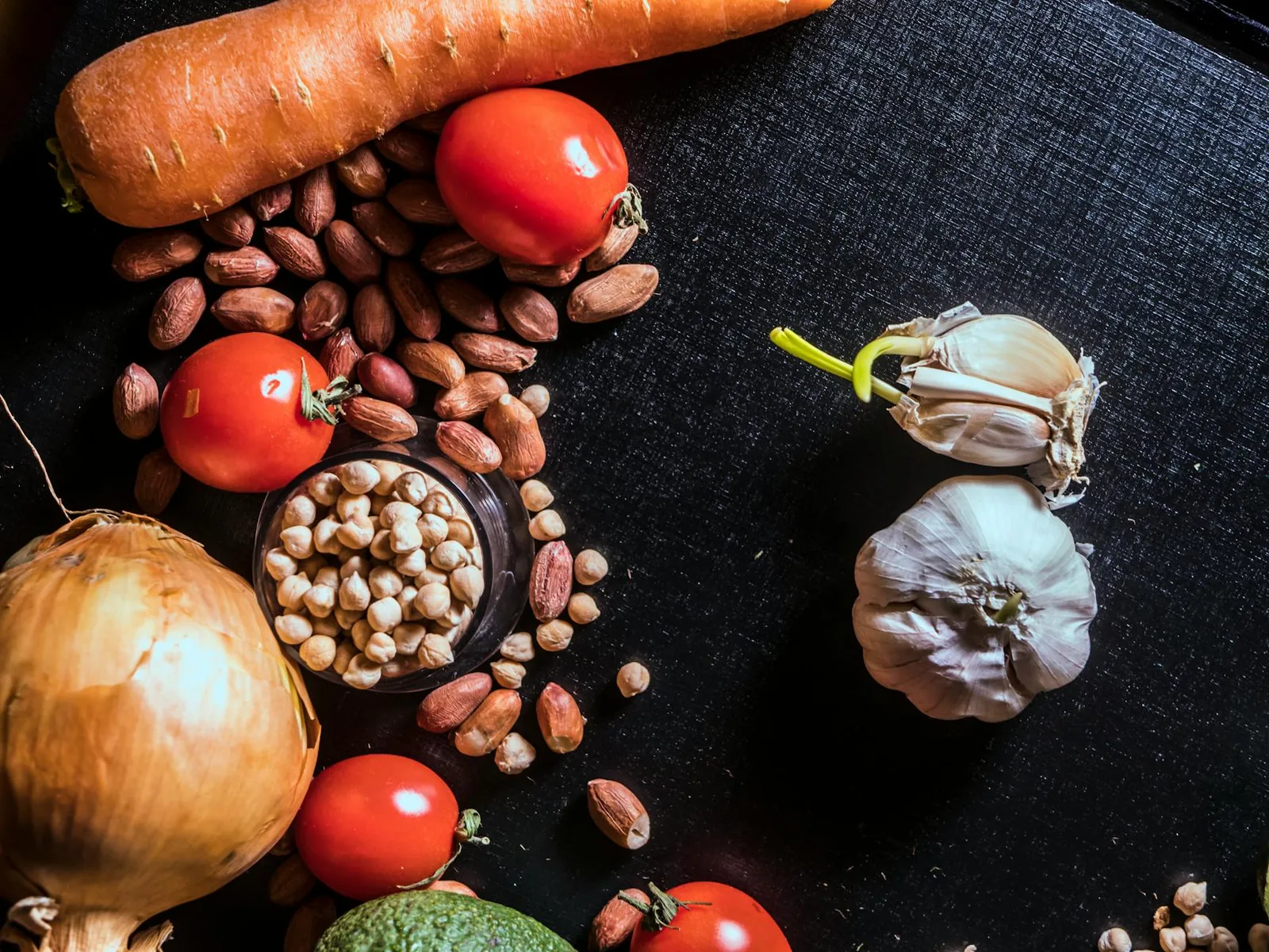 Kestävä syöminen näkyy usein jo kauppalistassa, annosrakenteessa ja siinä ettei ruokaa päädy roskiin