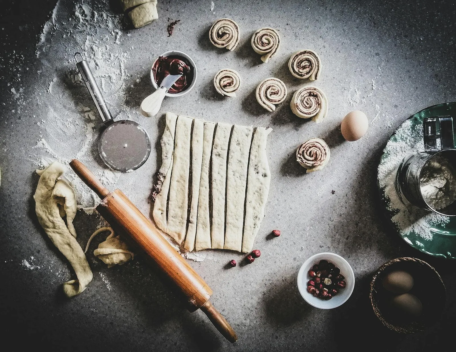 Terveellinen korvapuusti vähäsokerisella täytteellä