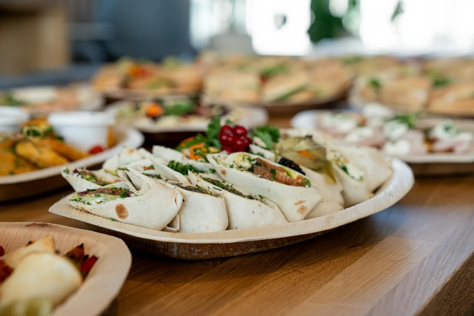 Wrapista tulee oikea ateria silloin, kun jokaisessa versiossa on proteiinia, kasviksia ja tarpeeksi makua ilman että kastike ottaa koko vallan.